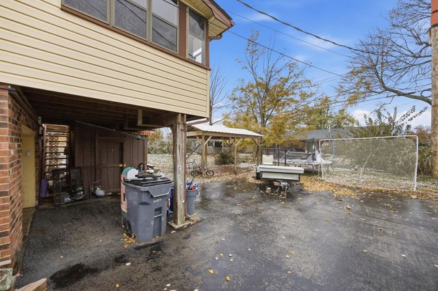 2869 Ark Royal Way, Lexington, KY 40503