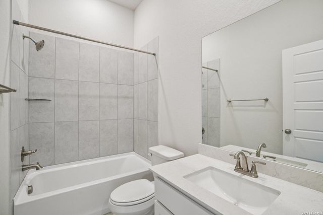 1937 PINING ST, New Braunfels, TX 78132