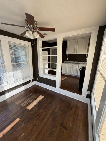 4334 Polk Street 3, Houston, TX 77023
