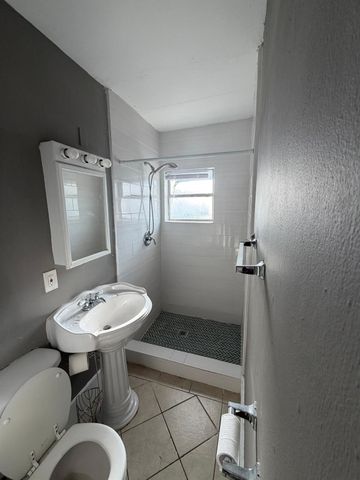4334 Polk Street 3, Houston, TX 77023