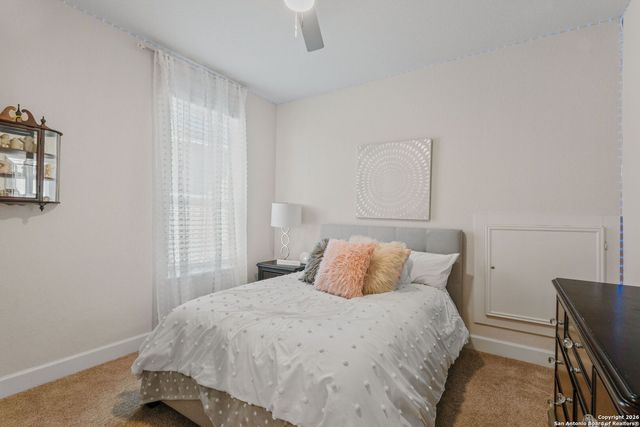 303 Navarro, Boerne, TX 78006