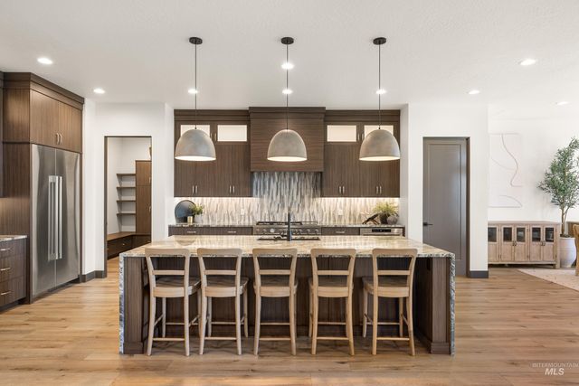 5043 W Oakford Dr., Meridian, ID 83646