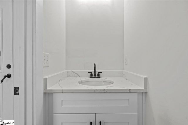 169 Goodwin Road, Fountain Inn, SC 29644