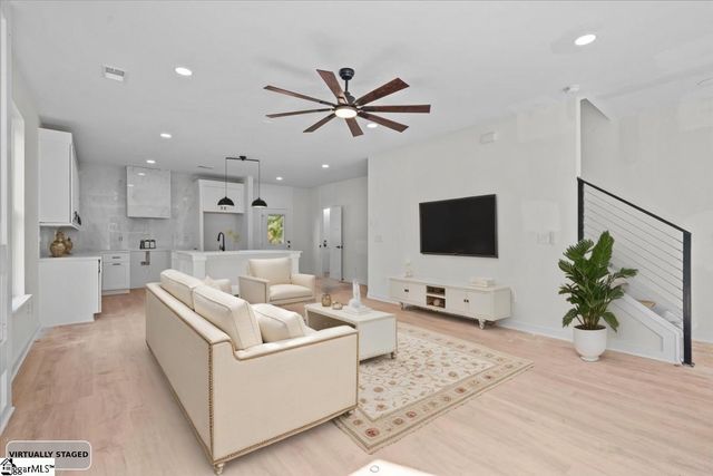 169 Goodwin Road, Fountain Inn, SC 29644