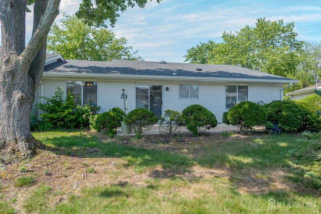 742-A Pompton Road, Monroe, NJ 08831