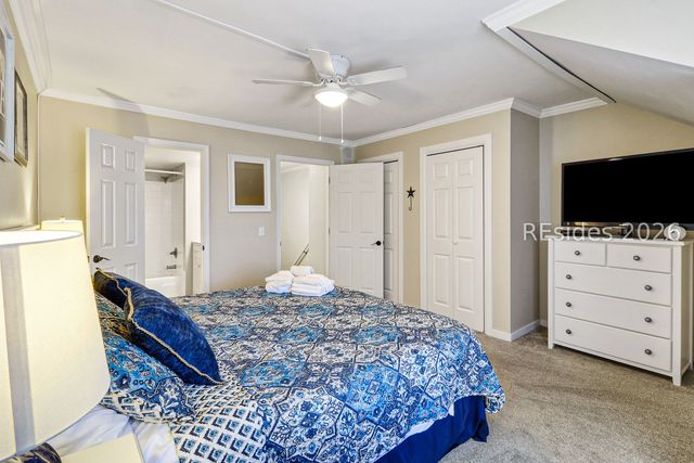 15 Deallyon Ave Apt 47, Hilton Head Island, SC 29928