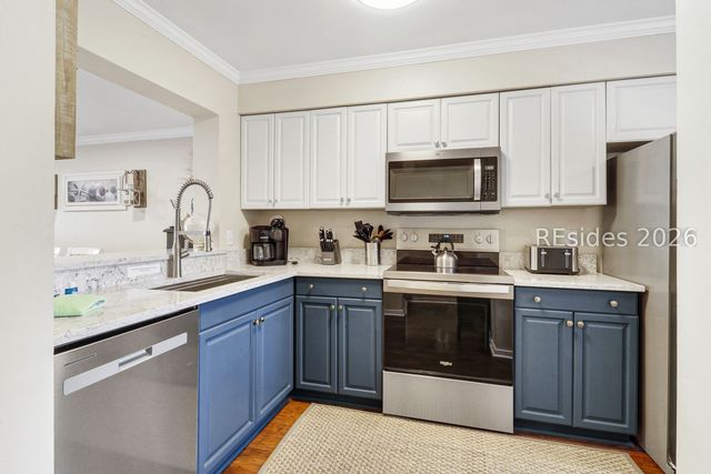 15 Deallyon Ave Apt 47, Hilton Head Island, SC 29928