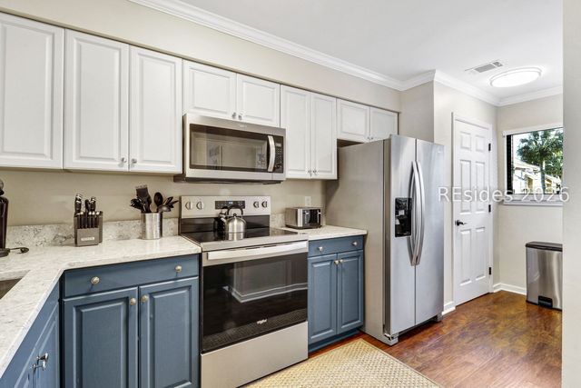 15 Deallyon Ave Apt 47, Hilton Head Island, SC 29928