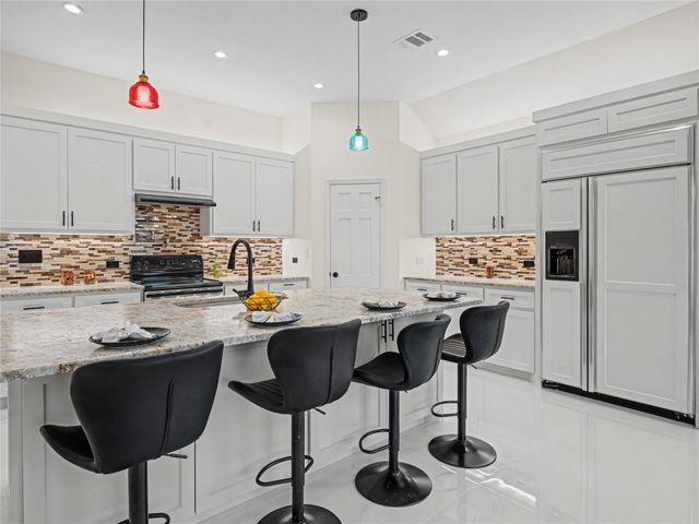 7712 Colton Drive, White Settlement, TX 76108