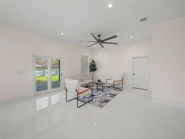 7712 Colton Drive, White Settlement, TX 76108