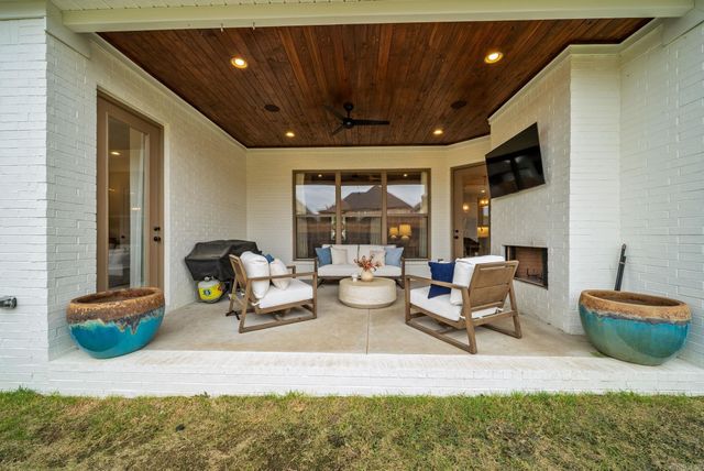 8 Cobalt Cove, Little Rock, AR 72223
