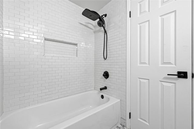 907 Camelot Drive, Mccandless, PA 15237
