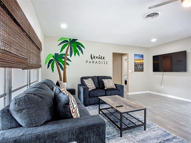 1160 LINDEN ROAD, Venice, FL 34293