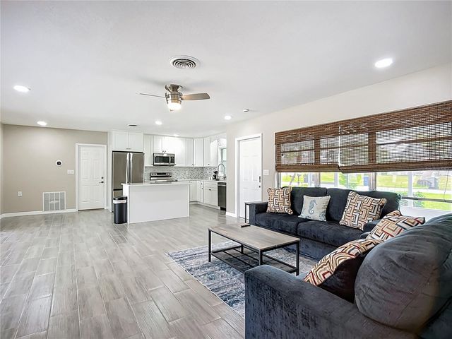 1160 LINDEN ROAD, Venice, FL 34293