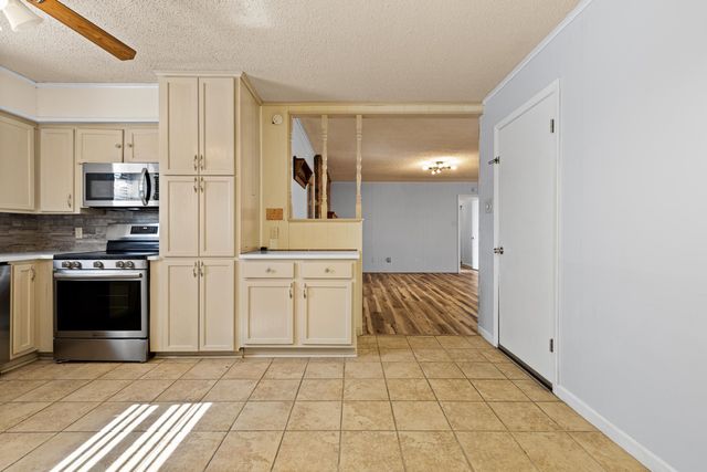 902 Blueridge pkwy, Longview, TX 75605