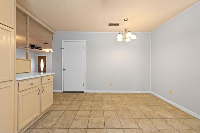 902 Blueridge pkwy, Longview, TX 75605