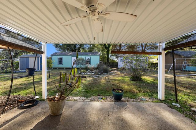 902 Blueridge pkwy, Longview, TX 75605