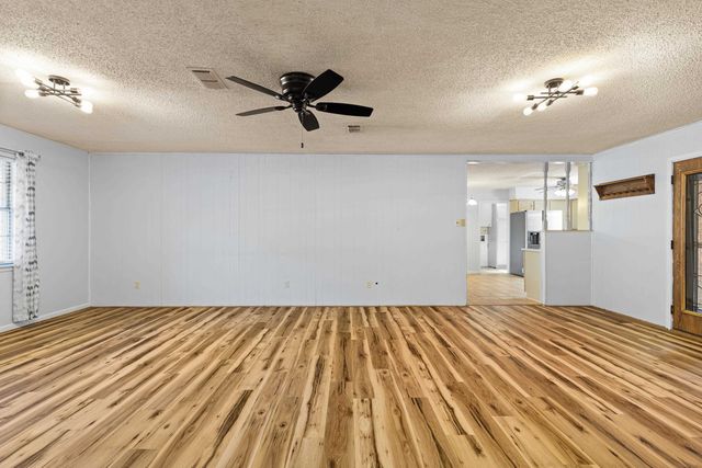 902 Blueridge pkwy, Longview, TX 75605