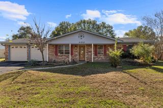 902 Blueridge pkwy, Longview, TX 75605