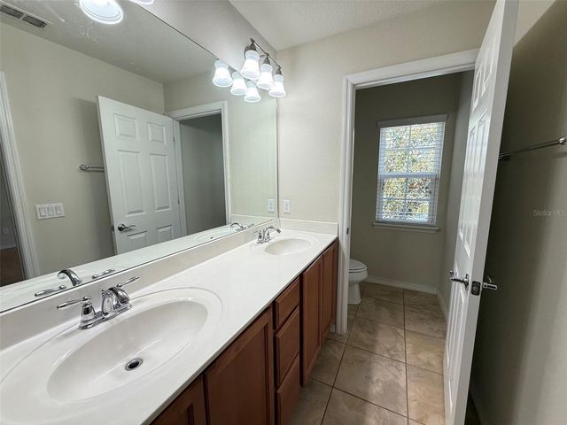 11956 LORENZA LANE, Orlando, FL 32827