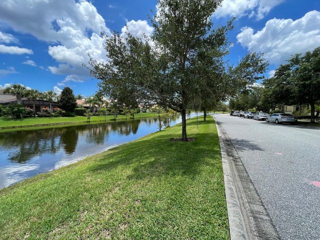 11956 LORENZA LANE, Orlando, FL 32827