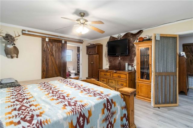 18040 E Holt Road, Lincoln, AR 72744