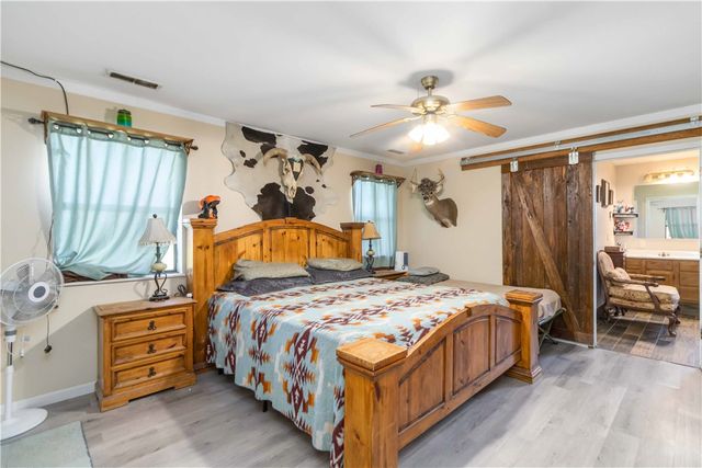 18040 E Holt Road, Lincoln, AR 72744