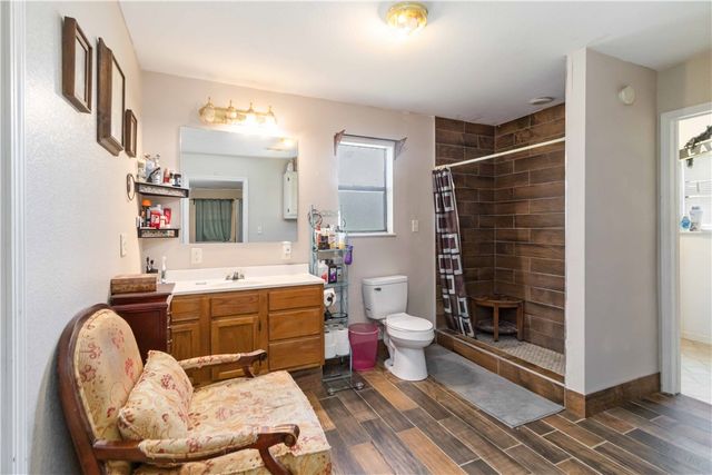 18040 E Holt Road, Lincoln, AR 72744