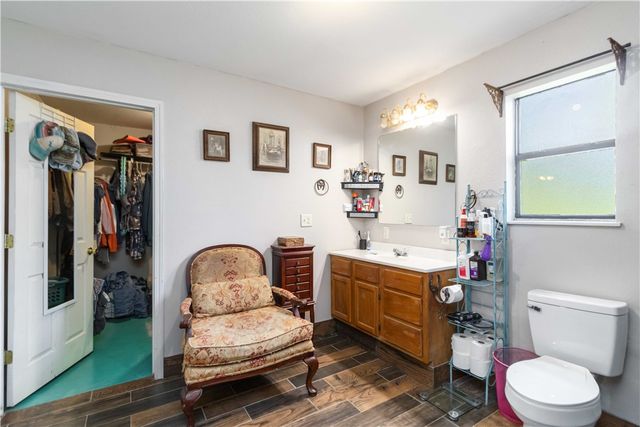 18040 E Holt Road, Lincoln, AR 72744