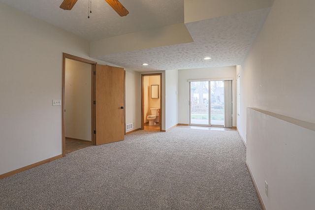 116 CARTER LAKE, Carter Lake, IA 51510