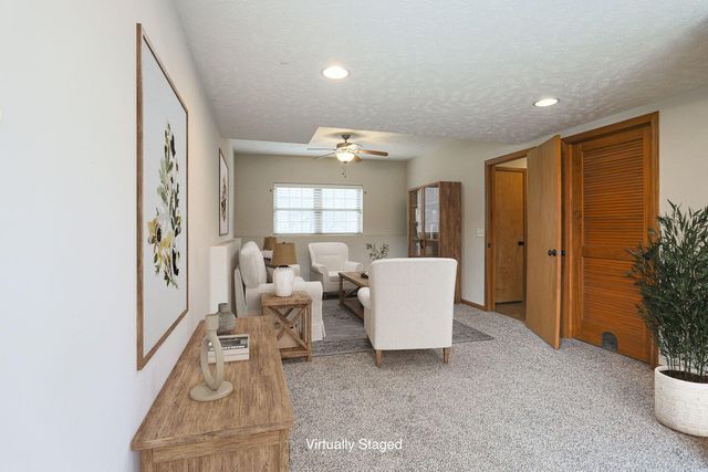 116 CARTER LAKE, Carter Lake, IA 51510