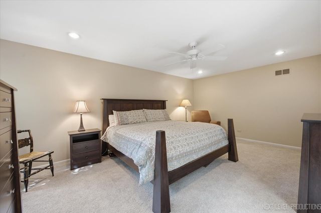 5386 Candlewood Court, Lisle, IL 60532