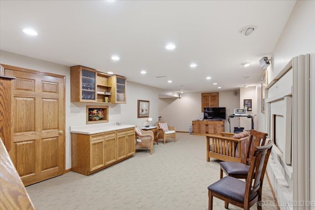 5386 Candlewood Court, Lisle, IL 60532