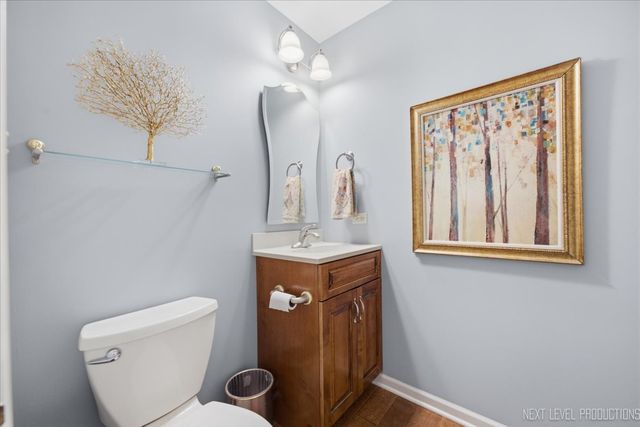 5386 Candlewood Court, Lisle, IL 60532