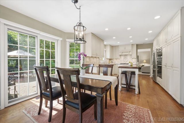 5386 Candlewood Court, Lisle, IL 60532