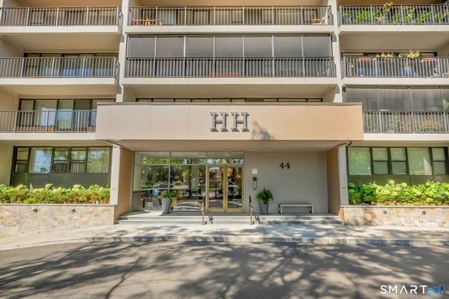 44 Strawberry Hill Avenue 3K, Stamford, CT 06902