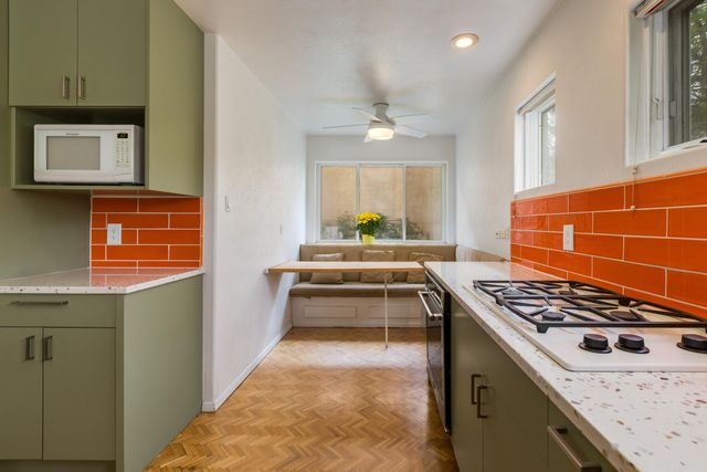 3813 La Hacienda Drive NE, Albuquerque, NM 87110