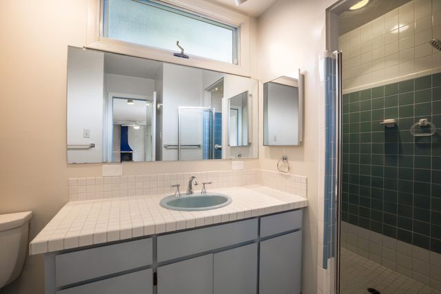3813 La Hacienda Drive NE, Albuquerque, NM 87110