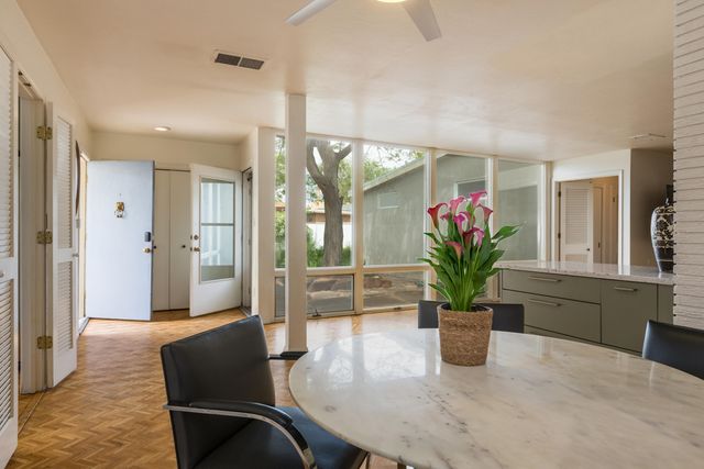 3813 La Hacienda Drive NE, Albuquerque, NM 87110