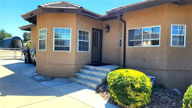 4638 W Avenue M10, Quartz Hill, CA 93536