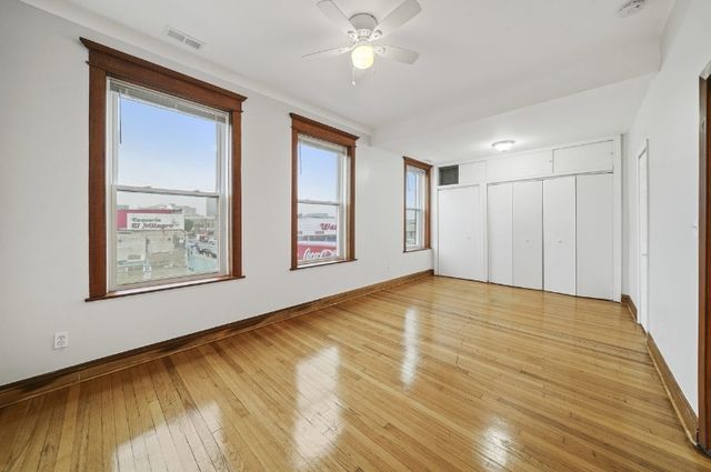 2556 S Albany Avenue 2, Chicago, IL 60623
