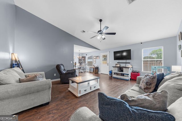 105 Bright Morning Court, Kingsland, GA 31548