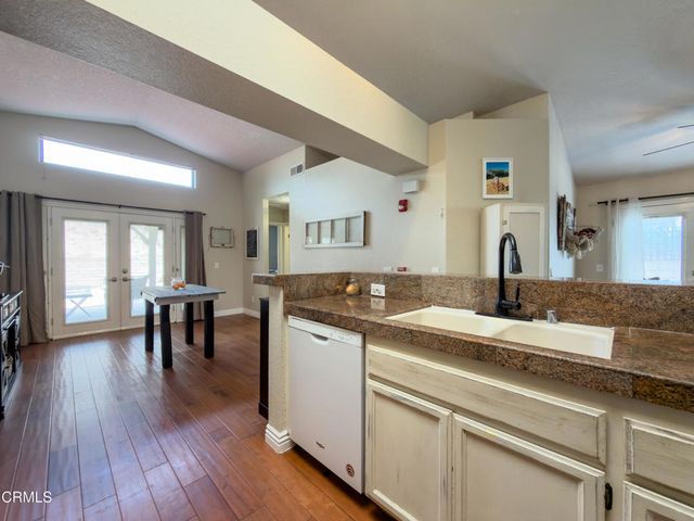 15259 Monroe Avenue, Moorpark, CA 93021