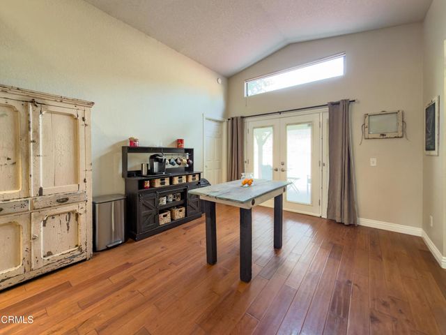 15259 Monroe Avenue, Moorpark, CA 93021