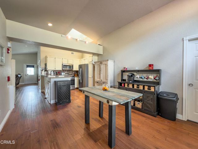 15259 Monroe Avenue, Moorpark, CA 93021