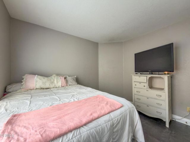 15259 Monroe Avenue, Moorpark, CA 93021
