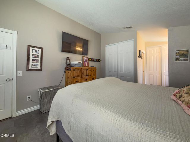 15259 Monroe Avenue, Moorpark, CA 93021