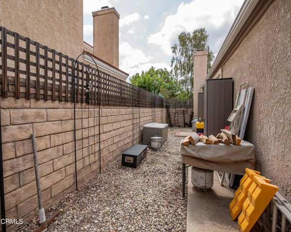 15259 Monroe Avenue, Moorpark, CA 93021