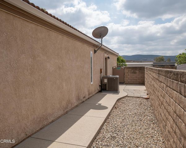 15259 Monroe Avenue, Moorpark, CA 93021