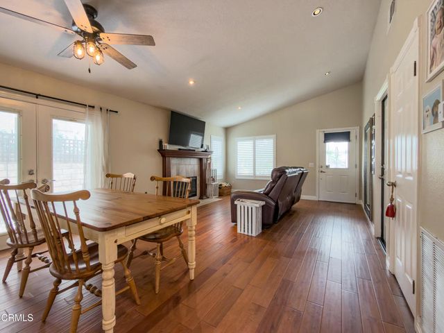 15259 Monroe Avenue, Moorpark, CA 93021
